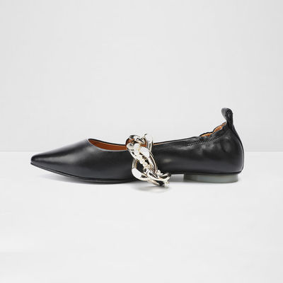 Spersonalizowane obszycie z łańcuszka procesowego Office Lady Shoe Pointed Toe