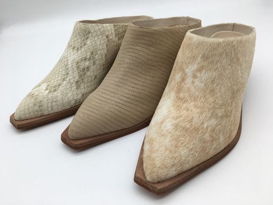 Skórzane buty damskie OEM z zakrytymi palcami, szpiczastymi palcami, brązowe ROHS