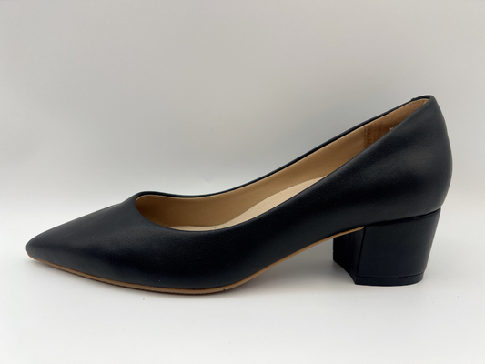 Skóra Nappa Czarne buty damskie Miękka tkanina Buty na niskim obcasie Szpiczaste buty
